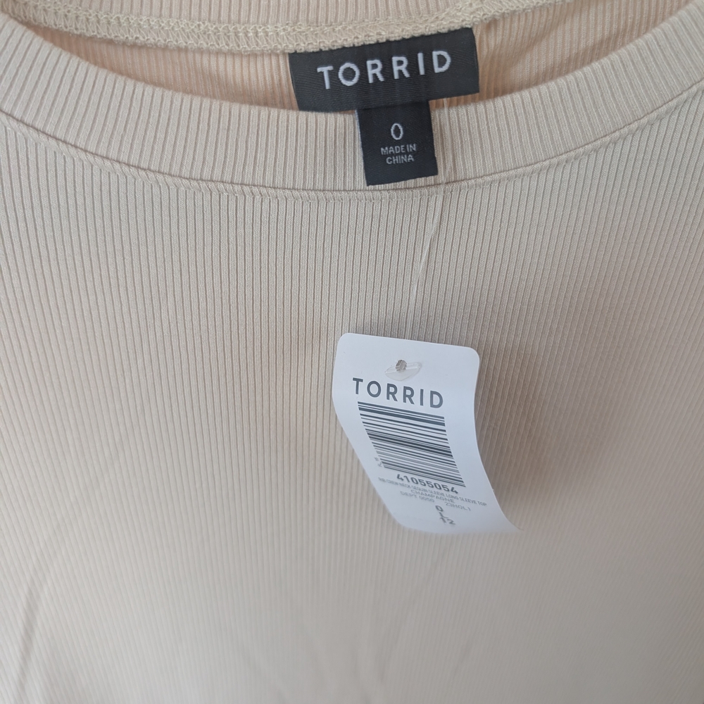 Torrid Cream Sequin Sleeve Blouse - Picture 6 of 11